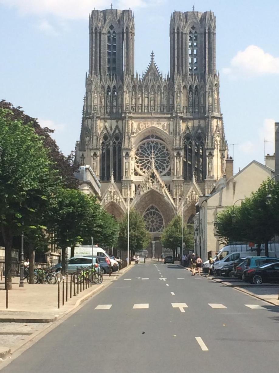 L Industriel Remois, Centre Ville, Proche De La Cathedrale Реймс Екстериор снимка